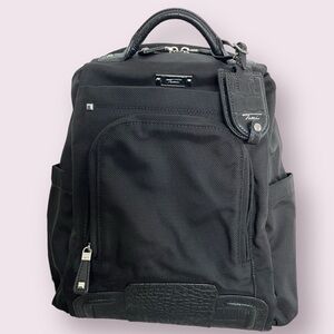 *Rare find* Tumi Georgetown backpack!